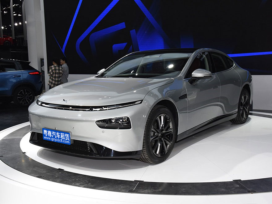 小鵬P7